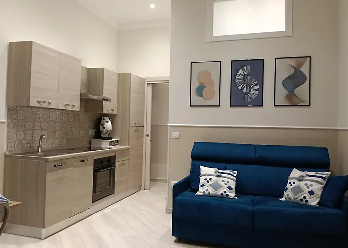 Petit Maison